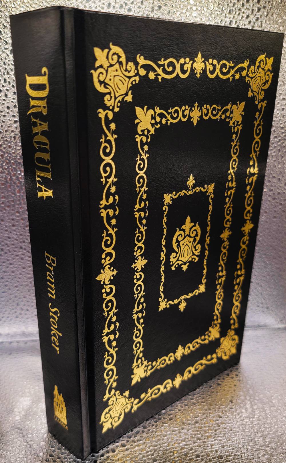 Dracula by Bram Stoker